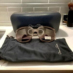 Oscar De La Renta Cateye Sunglasses